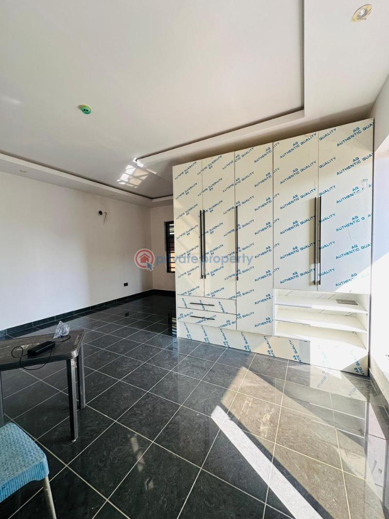 2 bedroom Terrace For Sale Surulere Lagos - 5