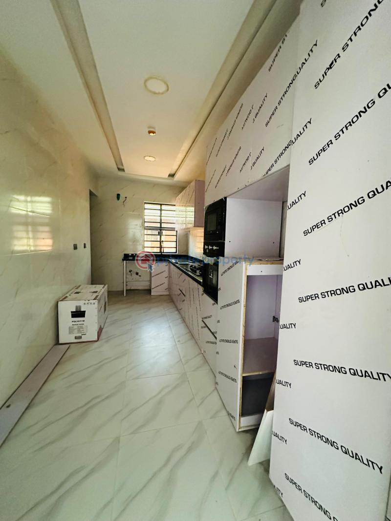 2 bedroom Block Of Flats For Sale Aguda  Surulere Lagos - 8