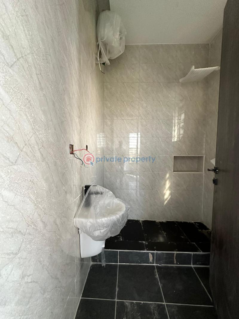 2 bedroom Block Of Flats For Sale Aguda  Surulere Lagos - 7