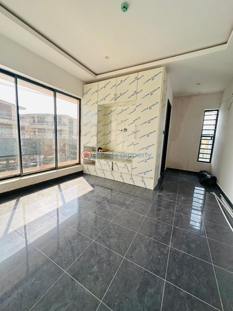 2 bedroom Block Of Flats For Sale Aguda  Surulere Lagos - 9