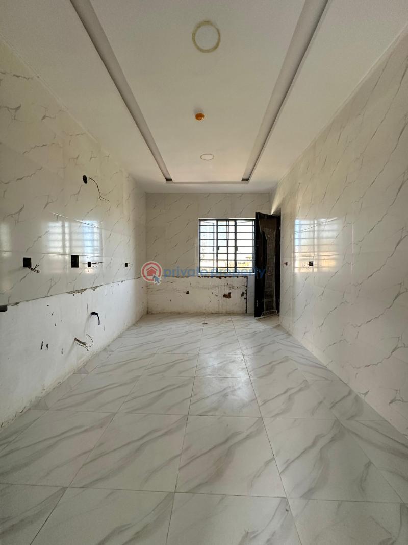 2 bedroom Block Of Flats For Sale Aguda  Surulere Lagos - 6