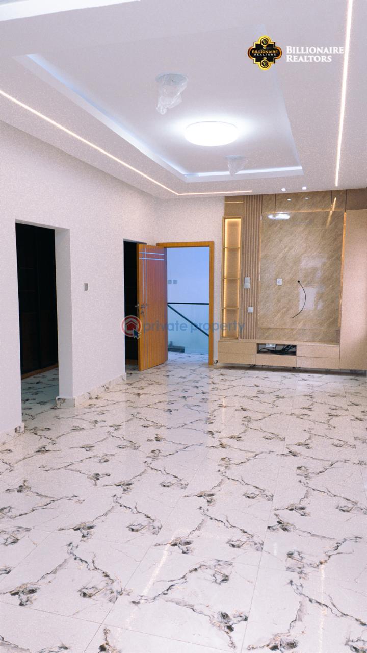 5 bedroom Semi detached Duplex For Sale Ocean Bay Estate, Orchid Road, Chevron Lafiaji Lekki Lagos - 12