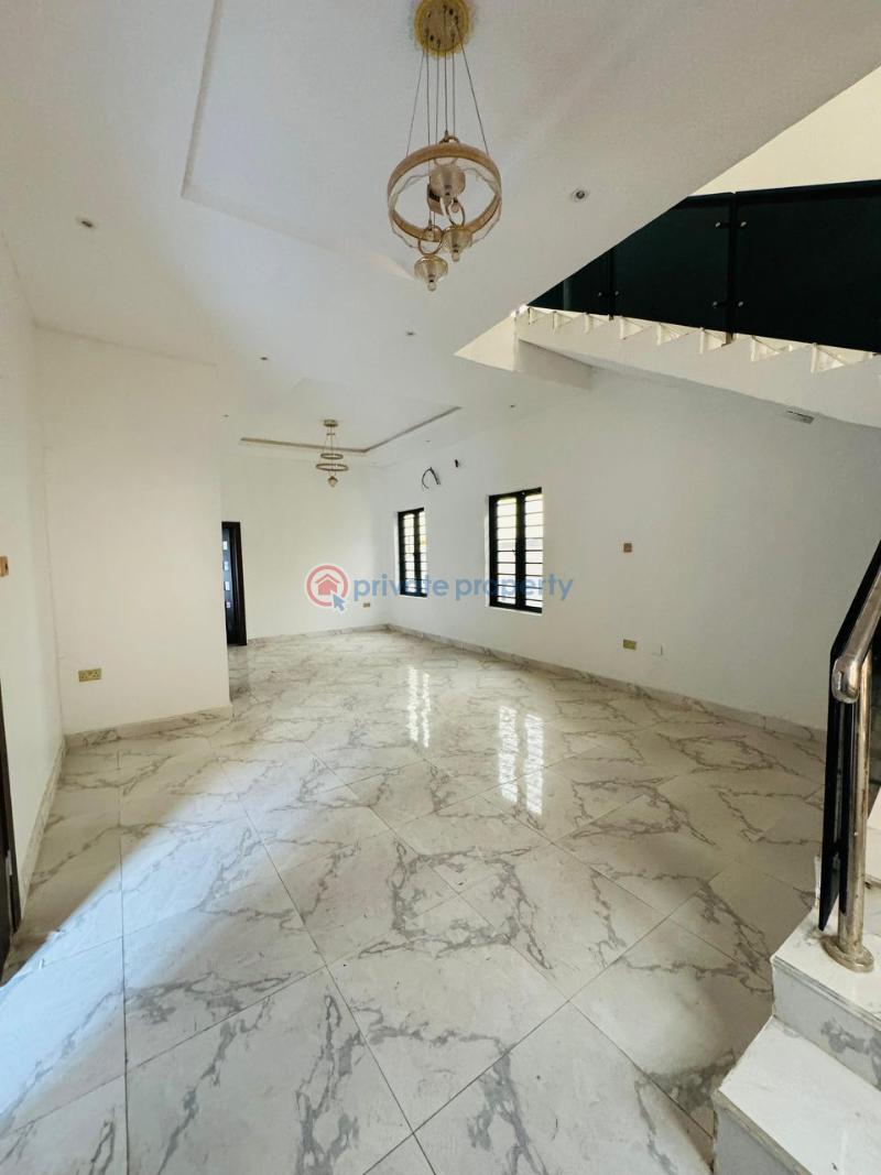 4 bedroom Detached Duplex For Sale Magodo Phase 1 Magodo Kosofe/Ikosi Lagos - 2