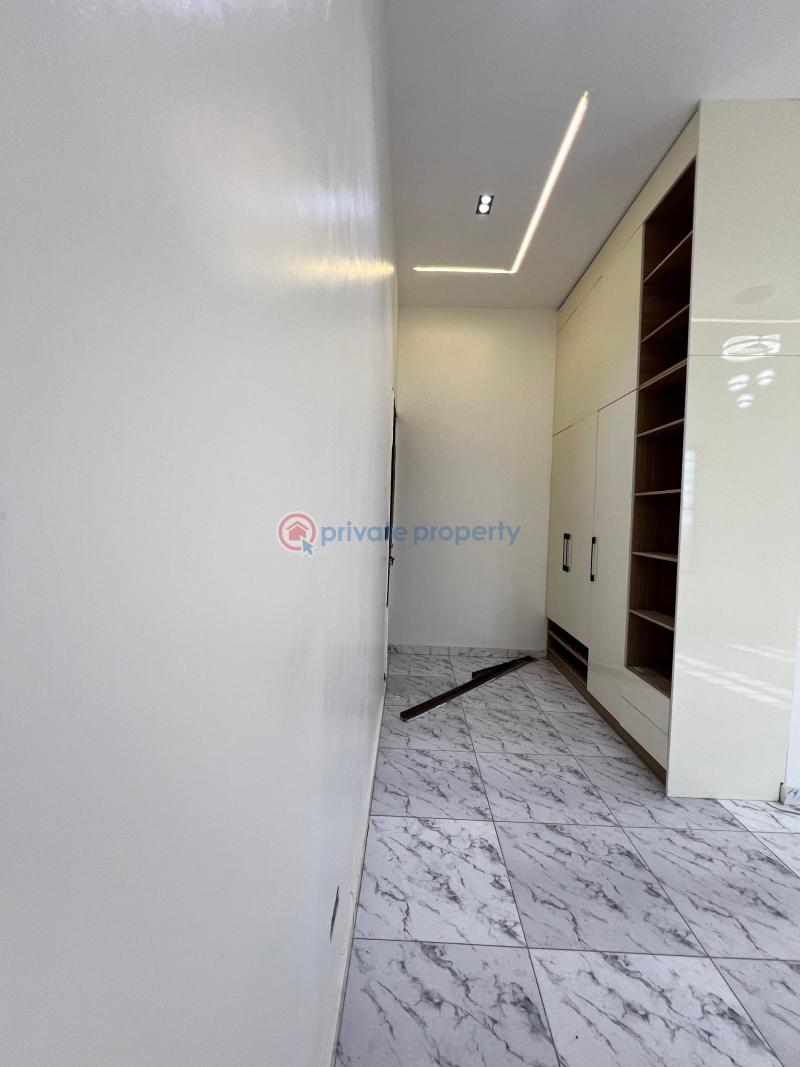5 bedroom Detached Duplex For Sale Orchid Along Lekki Expressway Lagos - 10