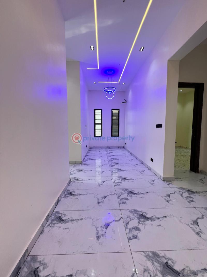 5 bedroom Detached Duplex For Sale Orchid Along Lekki Expressway Lagos - 8