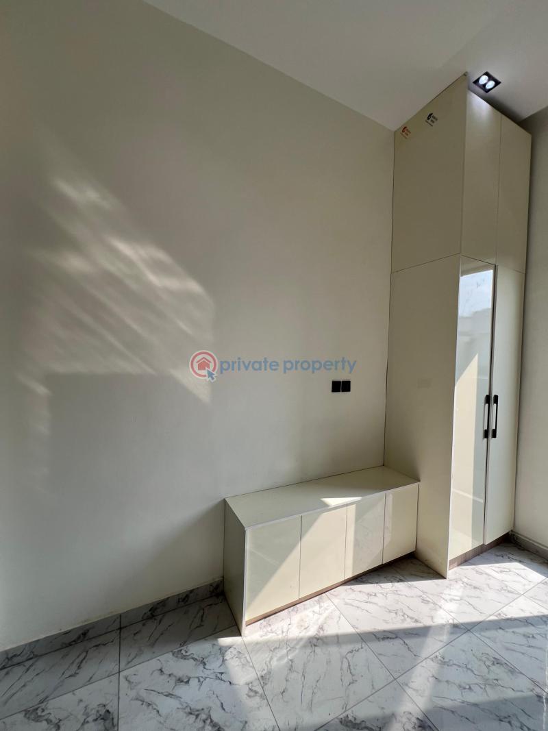 5 bedroom Detached Duplex For Sale Orchid Along Lekki Expressway Lagos - 9