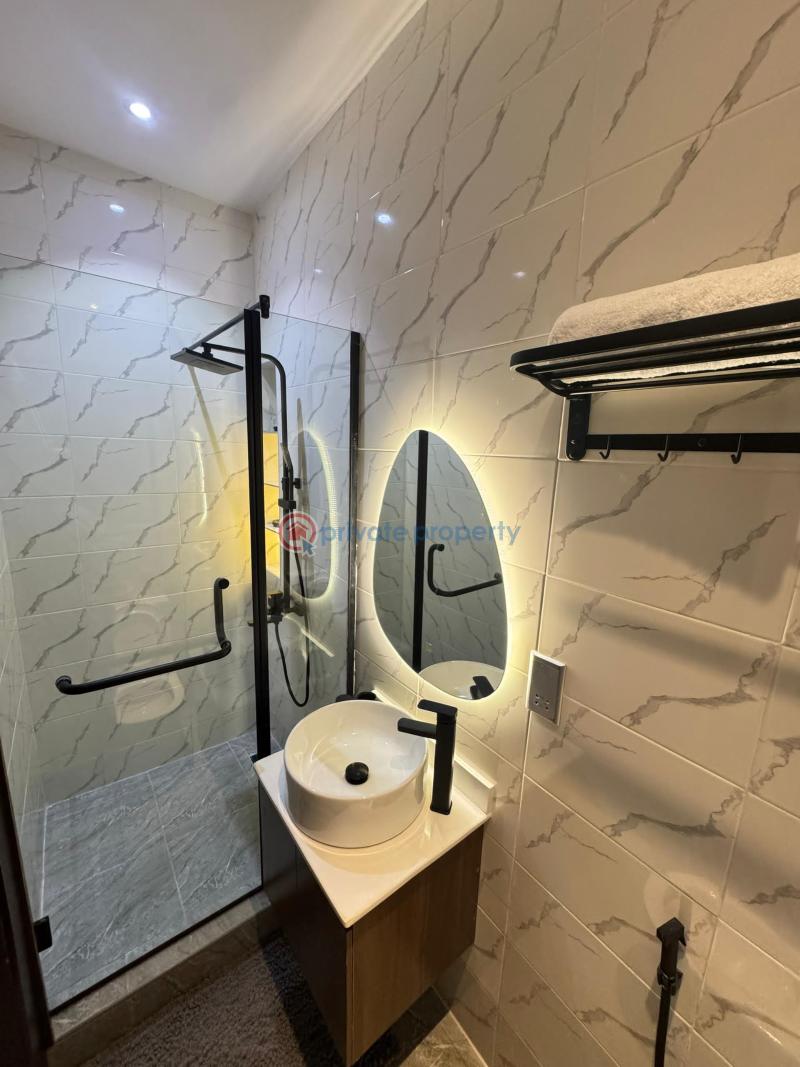 2 bedroom Block Of Flats Short let Chibo Ofodile Close Admiralty Way Lekki Phase 1 Lagos - 23