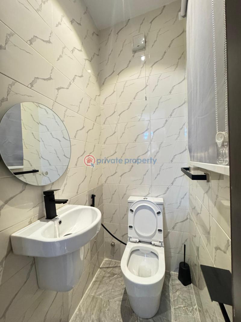 2 bedroom Block Of Flats Short let Chibo Ofodile Close Admiralty Way Lekki Phase 1 Lagos - 30