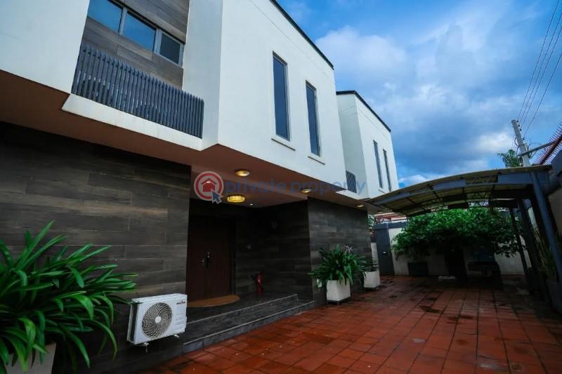Amazingly furnished 3bedroom apartment - 13 3 bedroom Duplex Short let Independent Layout, Enugu Suburb Enugu Area  - 13
