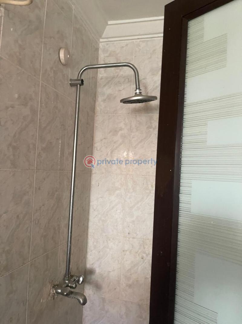 An all-en-suite, modern and newly built 3bedroom bungalow - 6 3 bedroom Detached Bungalow For Sale Oxford Estate Mowe Ogun area  - 6
