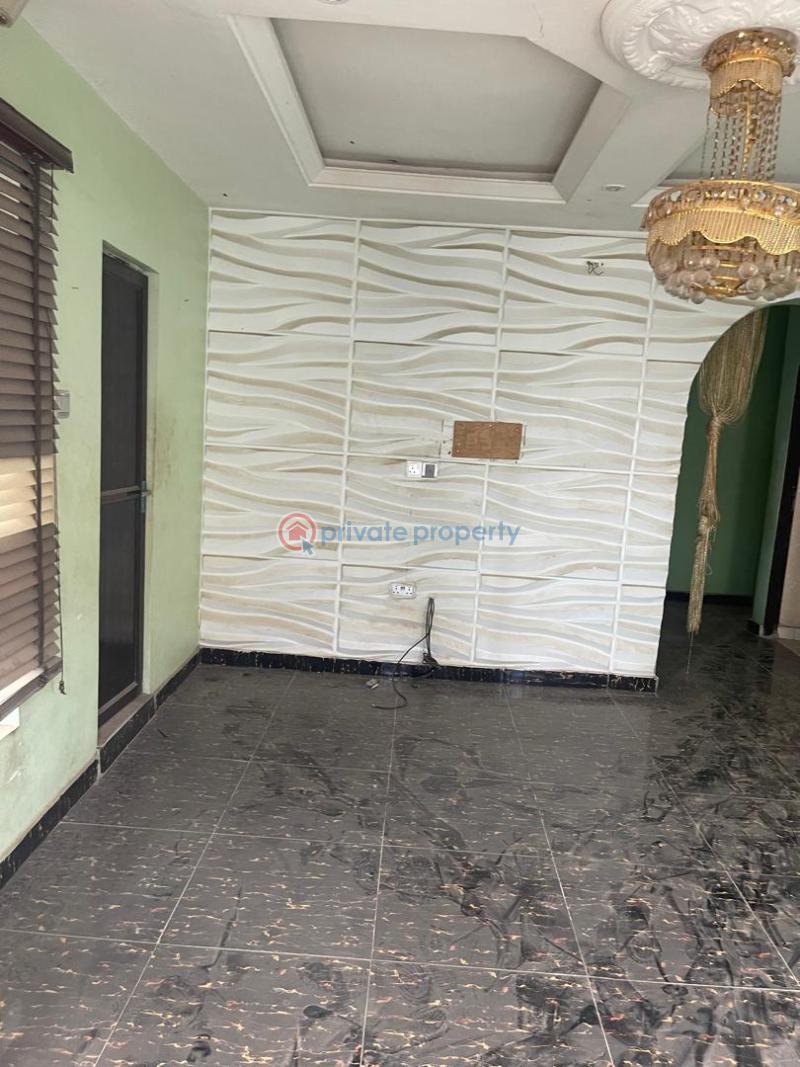An all-en-suite, modern and newly built 3bedroom bungalow - 11 3 bedroom Detached Bungalow For Sale Oxford Estate Mowe Ogun area  - 11