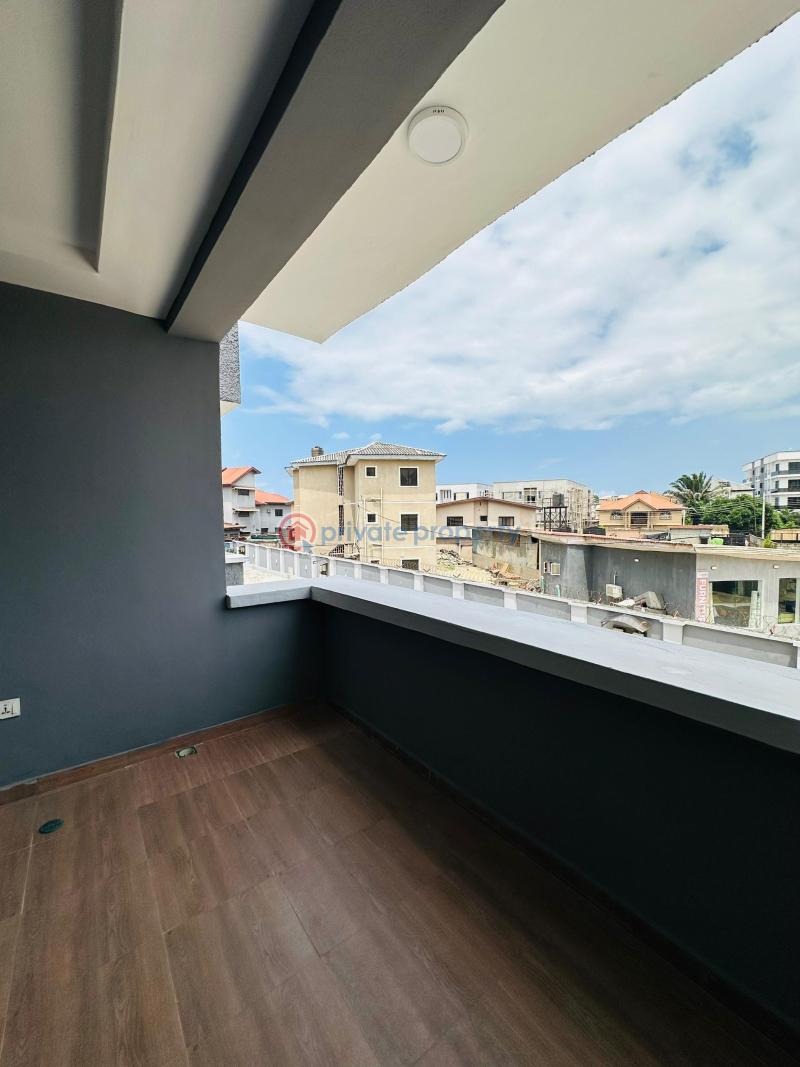 4 bedroom Terraced Duplex For Sale Ologolo Lekki Lagos - 18