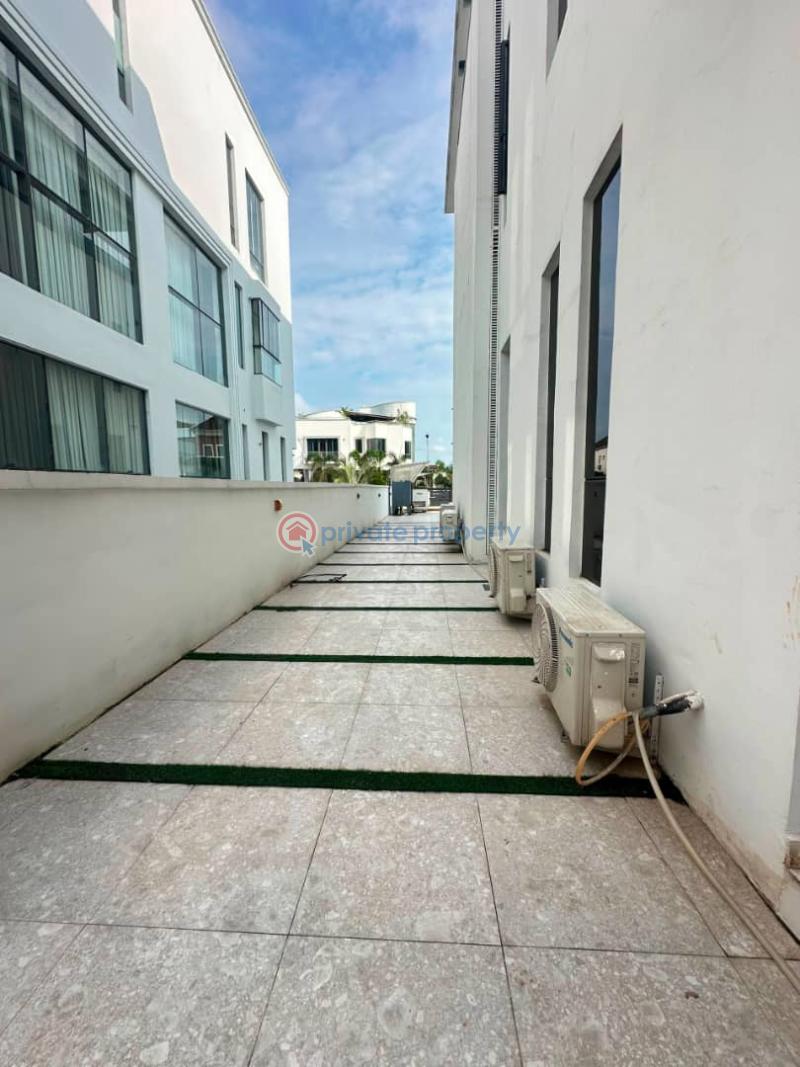 5 bedroom Detached Duplex For Sale Osapa Lekki Lagos - 11