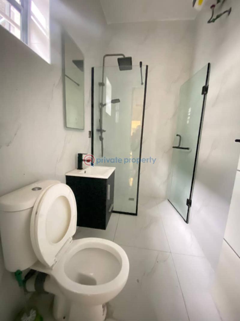 5 bedroom Detached Duplex For Sale Chevron Drive Lekki Lagos - 7