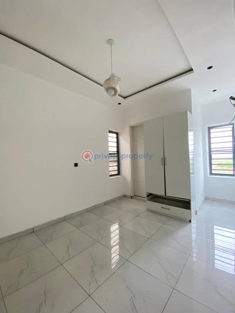 5 bedroom Detached Duplex For Sale Chevron Drive Lekki Lagos - 5
