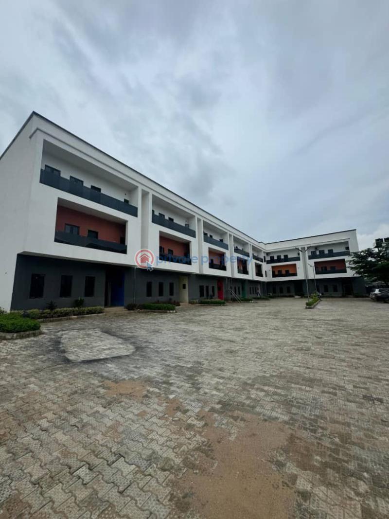 3 bedroom Block Of Flats For Sale Jahi Abuja Phase 2  - 7