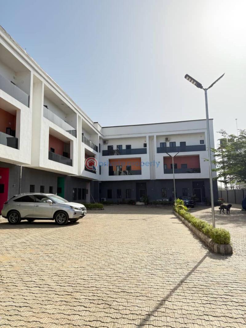 3 bedroom Block Of Flats For Sale Jahi Abuja Phase 2  - 1