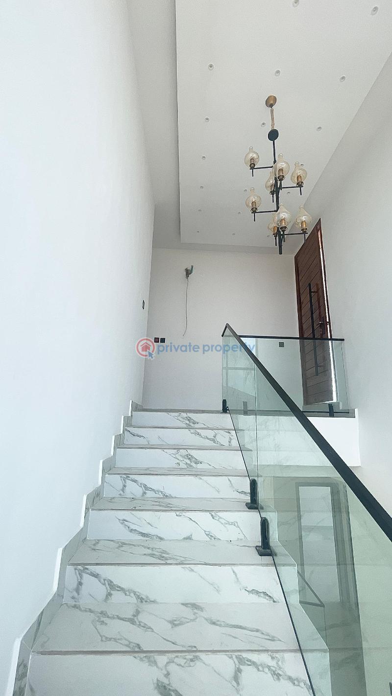 5 bedroom Detached Duplex For Sale Chevron Drive Lekki Lagos - 9