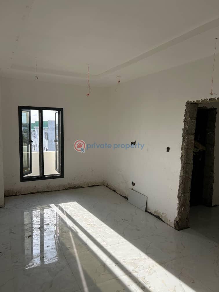 4 bedroom Maisonette For Sale Alex I Street Guzape Abuja Phase 1  - 2