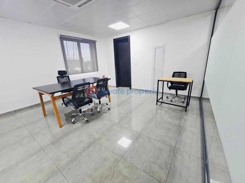Office For Rent 42, Saka Tinubu, Victoria Island. Saka Tinubu Victoria Island Lagos - 1