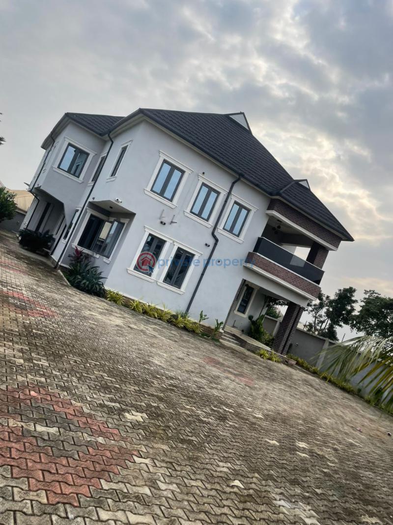 4 bedroom Detached Duplex For Sale Oshota Bus Stop, Along Ijede Road, Ikorodu, Lagos. Ijede Ikorodu Lagos - 0