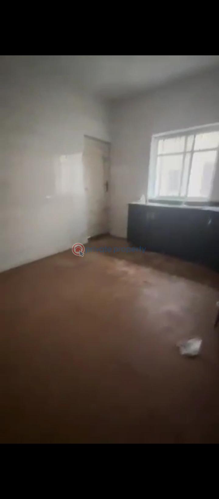 2 bedroom Flat & Apartment For Rent Jacob Street Onipanu Lagos Onipanu Shomolu Lagos - 3