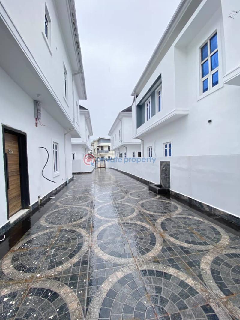 5 bedroom Detached Duplex For Sale Sangotedo Lagos - 1