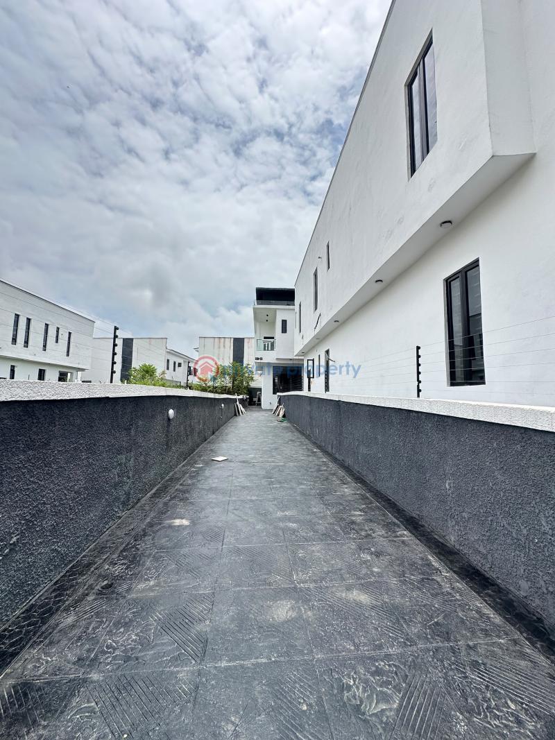 5 bedroom Detached Duplex For Sale Sangotedo Ajah Lagos - 10