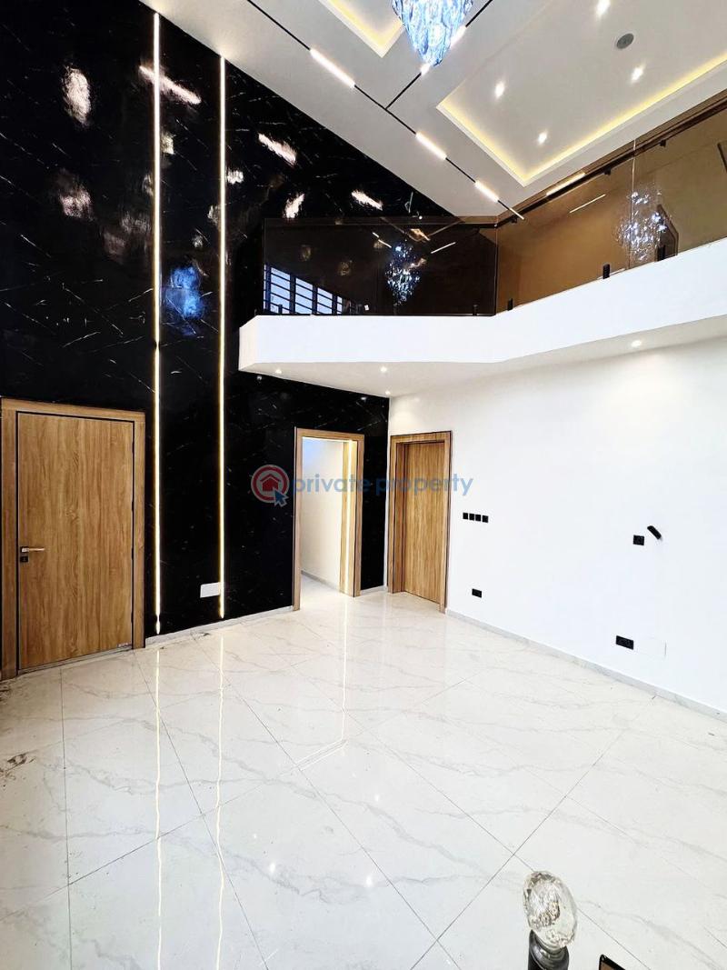 6 bedroom Flat & Apartment For Sale Chevron Drive Lekki Lagos - 1