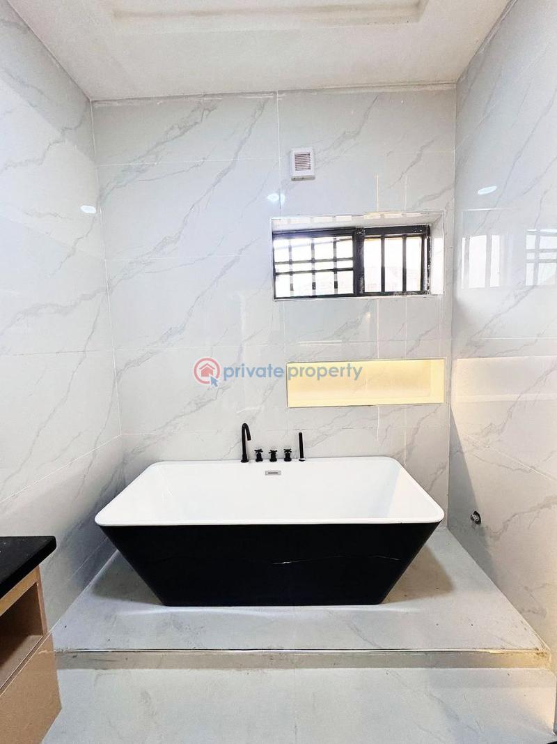 6 bedroom Flat & Apartment For Sale Chevron Drive Lekki Lagos - 5