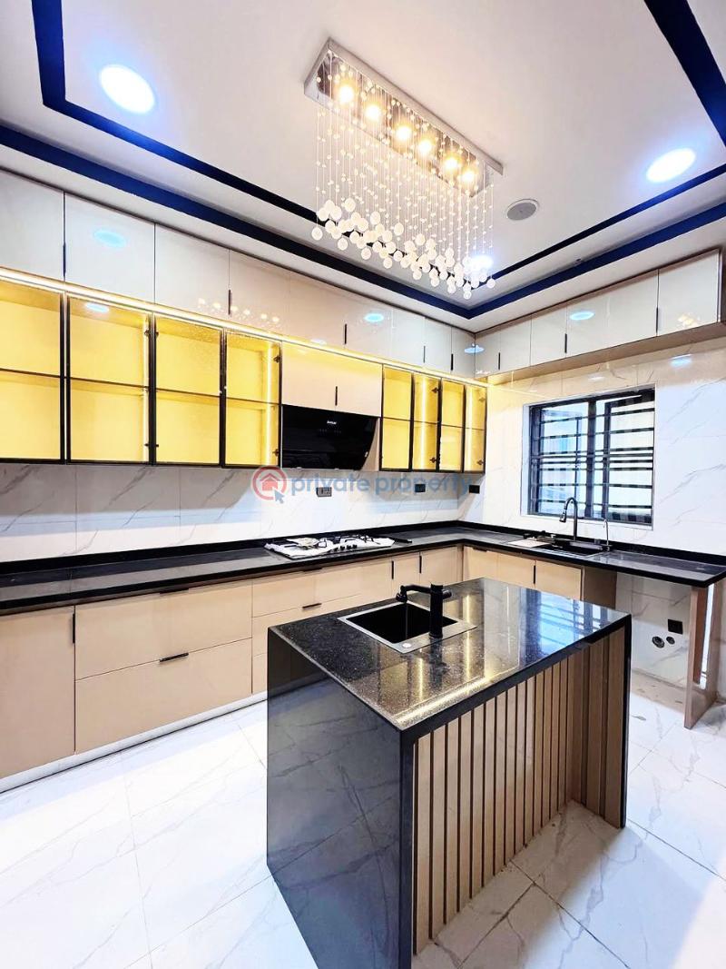 6 bedroom Flat & Apartment For Sale Chevron Drive Lekki Lagos - 9