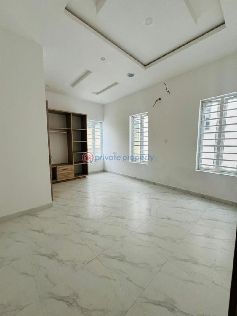 5 bedroom Detached Duplex For Sale Omole Phase 1 Ojodu Lagos - 6