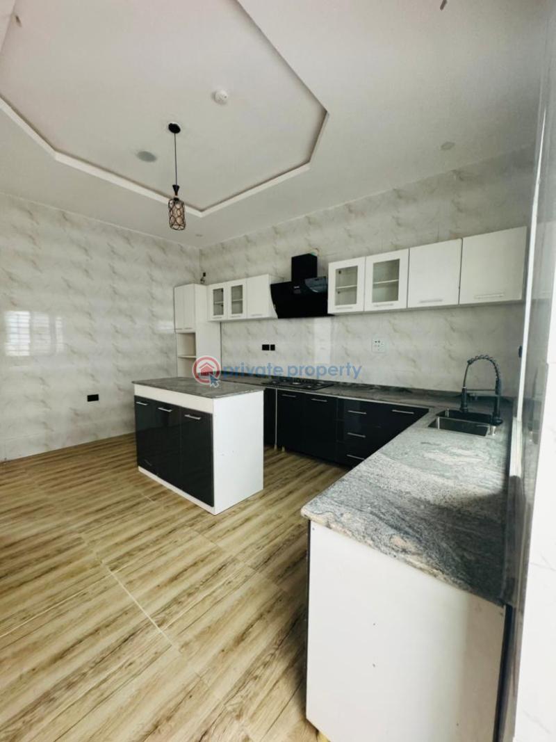 5 bedroom Detached Duplex For Sale Omole Phase 1 Ojodu Lagos - 15