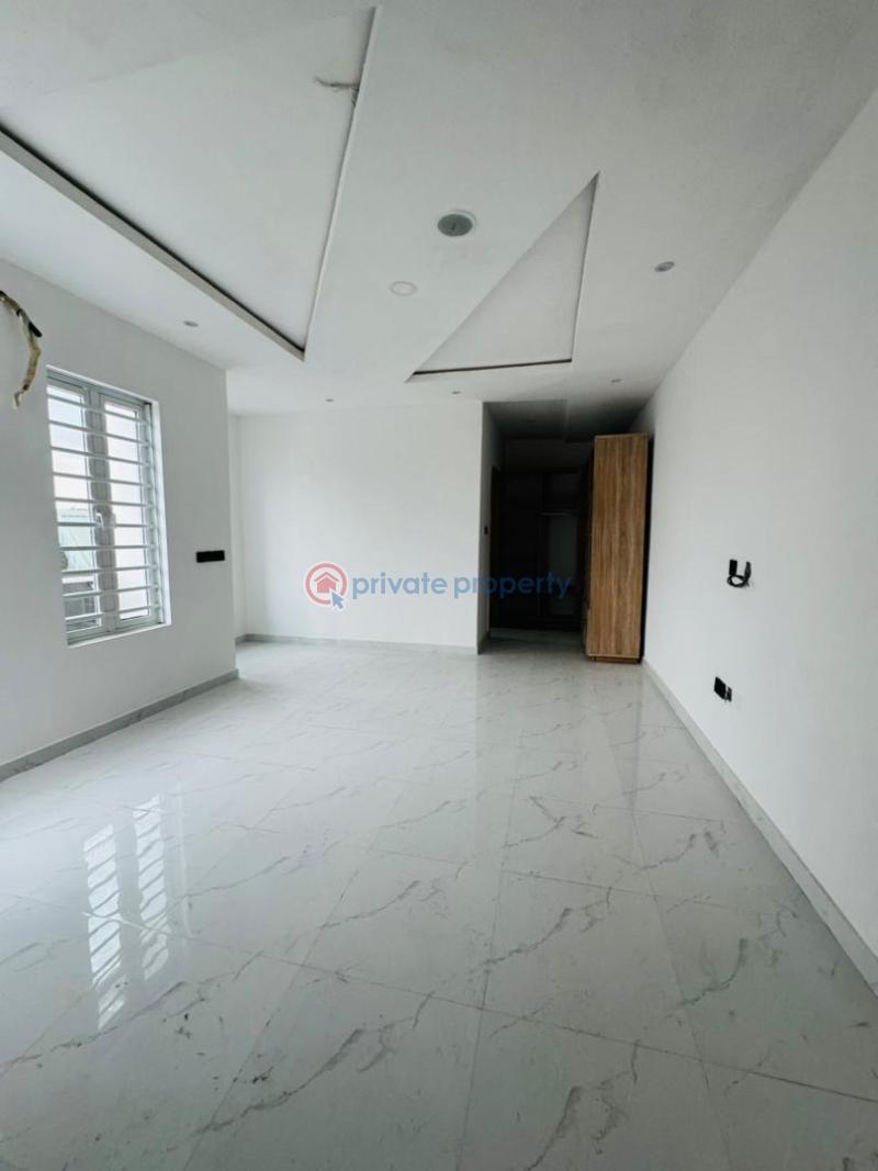 5 bedroom Detached Duplex For Sale Omole Phase 1 Ojodu Lagos - 10