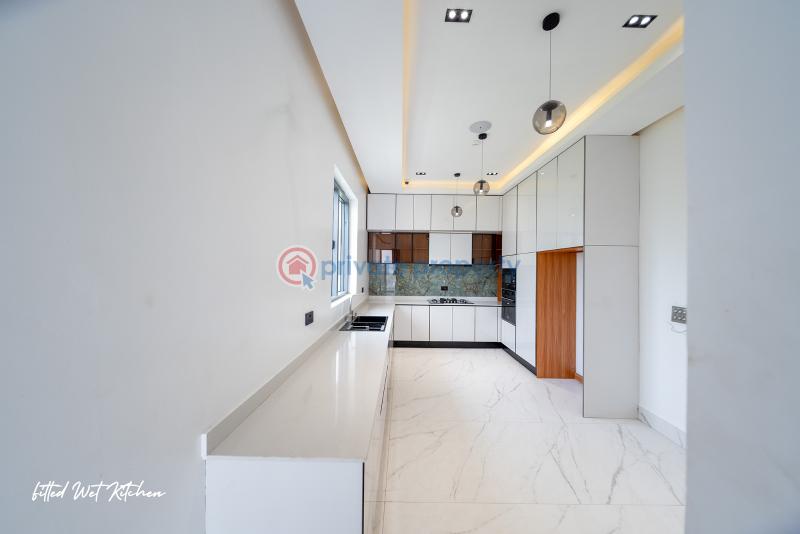 5 bedroom Detached Duplex For Sale Cawrie Creek Estate Ikate Elegushi Lekki Lagos - 9