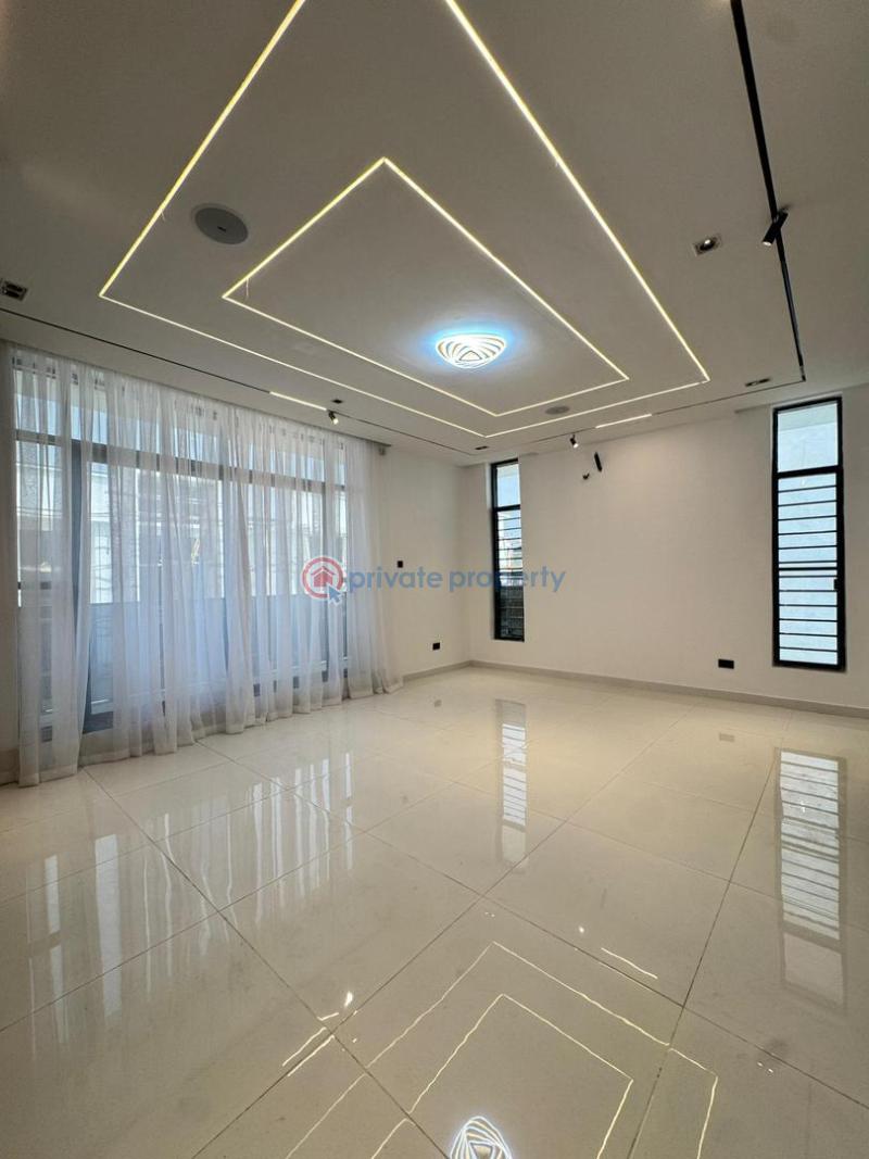 5 bedroom Detached Duplex For Sale Chevron Toll Gate Lekki Lagos - 1