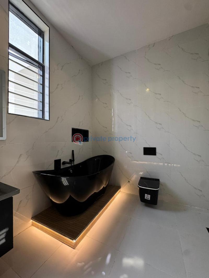 5 bedroom Detached Duplex For Sale Chevron Toll Gate Lekki Lagos - 8