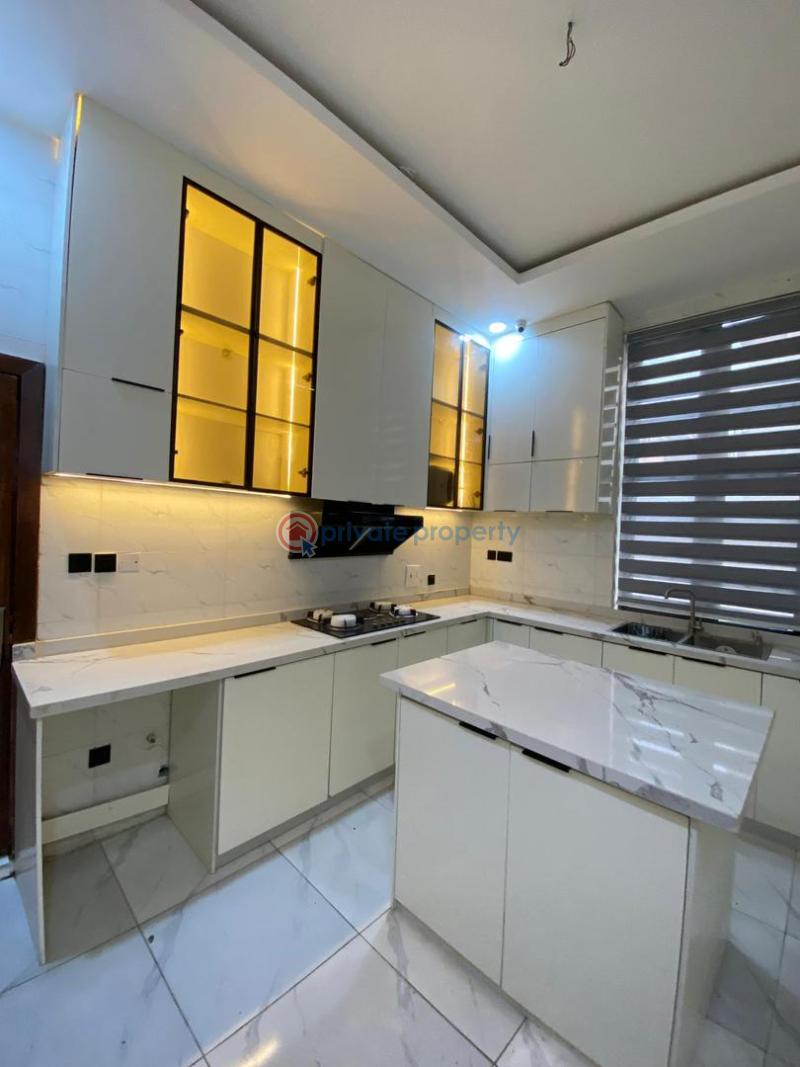 5 bedroom Detached Duplex For Sale Chevron Drive Lekki Lagos - 11