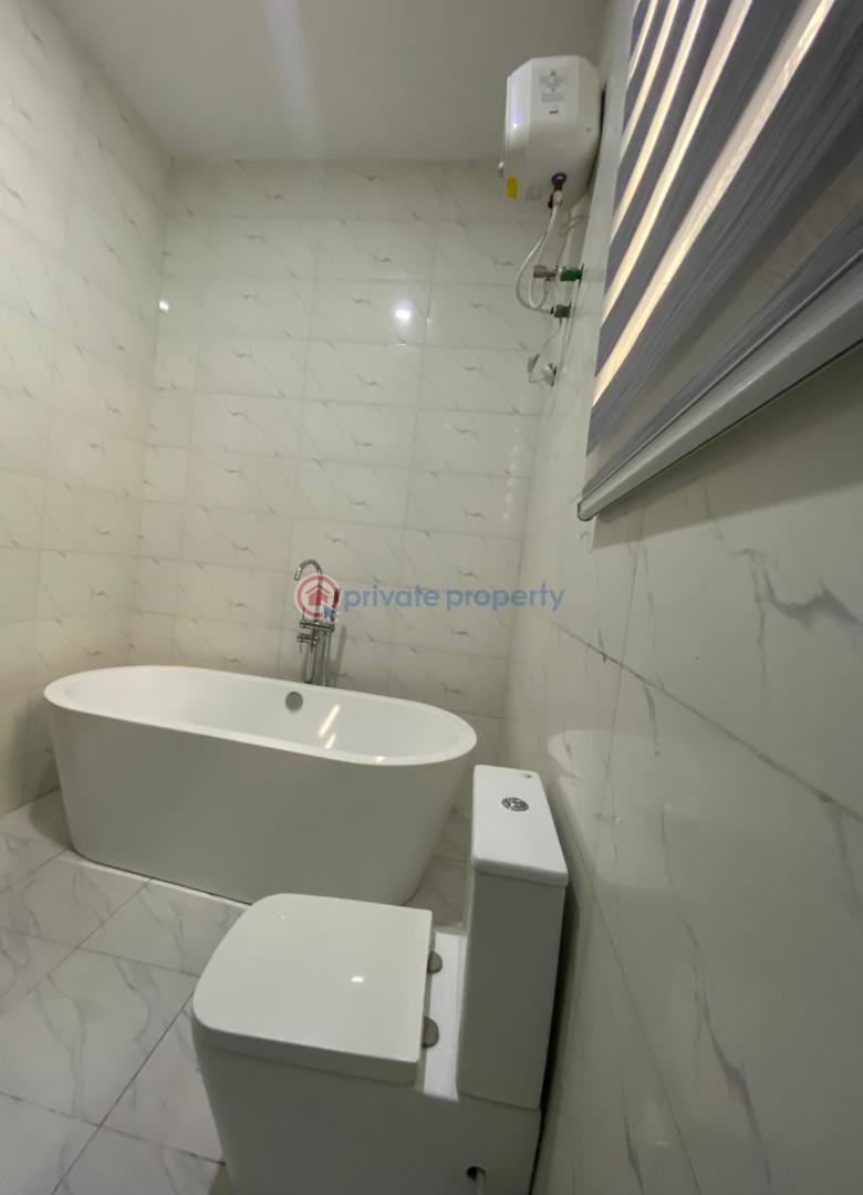 5 bedroom Detached Duplex For Sale Chevron Drive Lekki Lagos - 13
