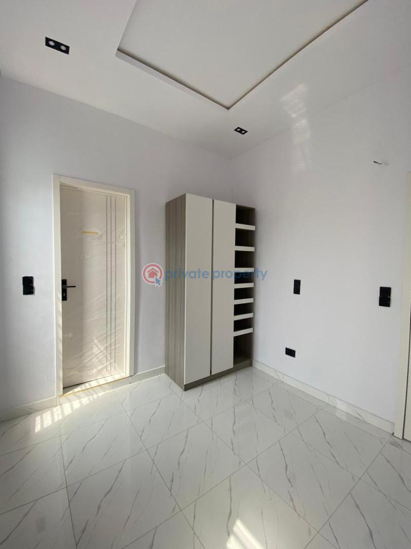 4 bedroom Semi detached Duplex For Sale Ikota Lekki Lagos - 2