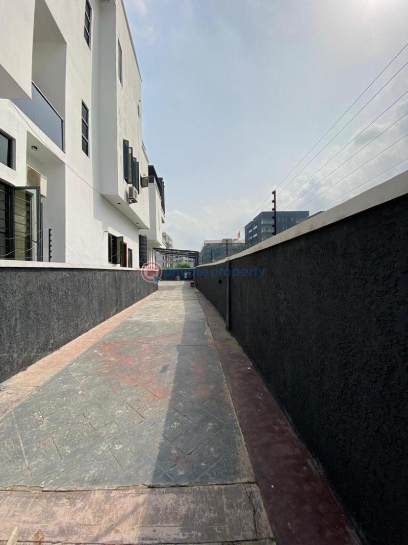 6 bedroom Detached Duplex For Sale Ikate Lekki Lagos - 10