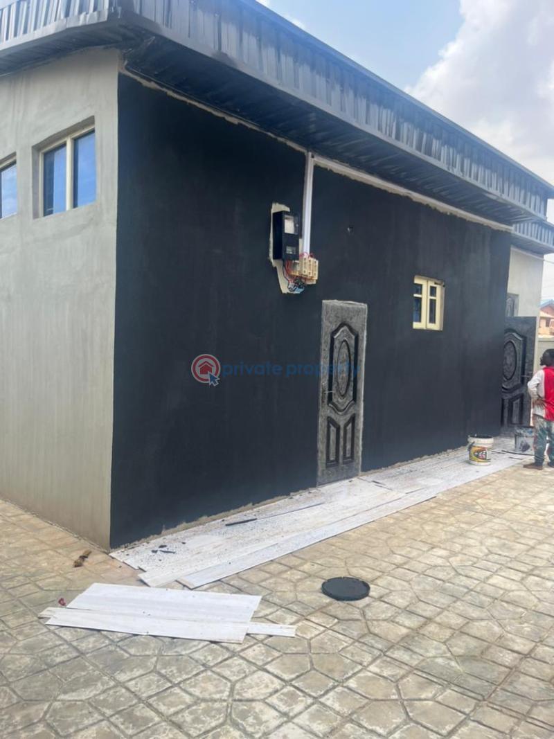 Office For Sale Imolefalafia Road, Oke Ado Oke Ado Ibadan Oyo - 11