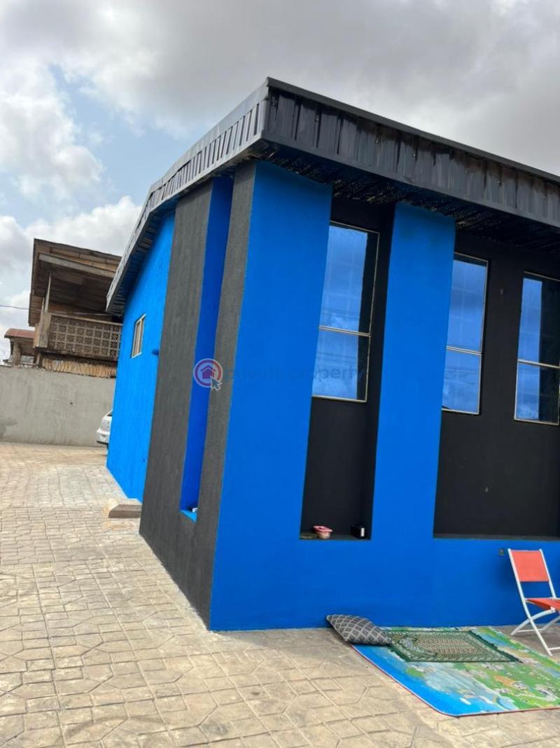 Office For Sale Imolefalafia Road, Oke Ado Oke Ado Ibadan Oyo - 4