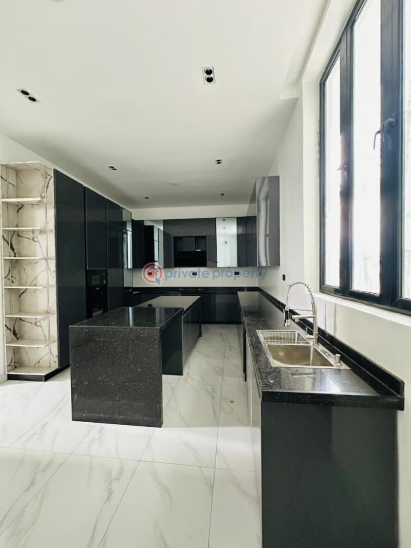 5 bedroom Detached Duplex For Sale Lekki County Ikota Lekki Lagos - 15