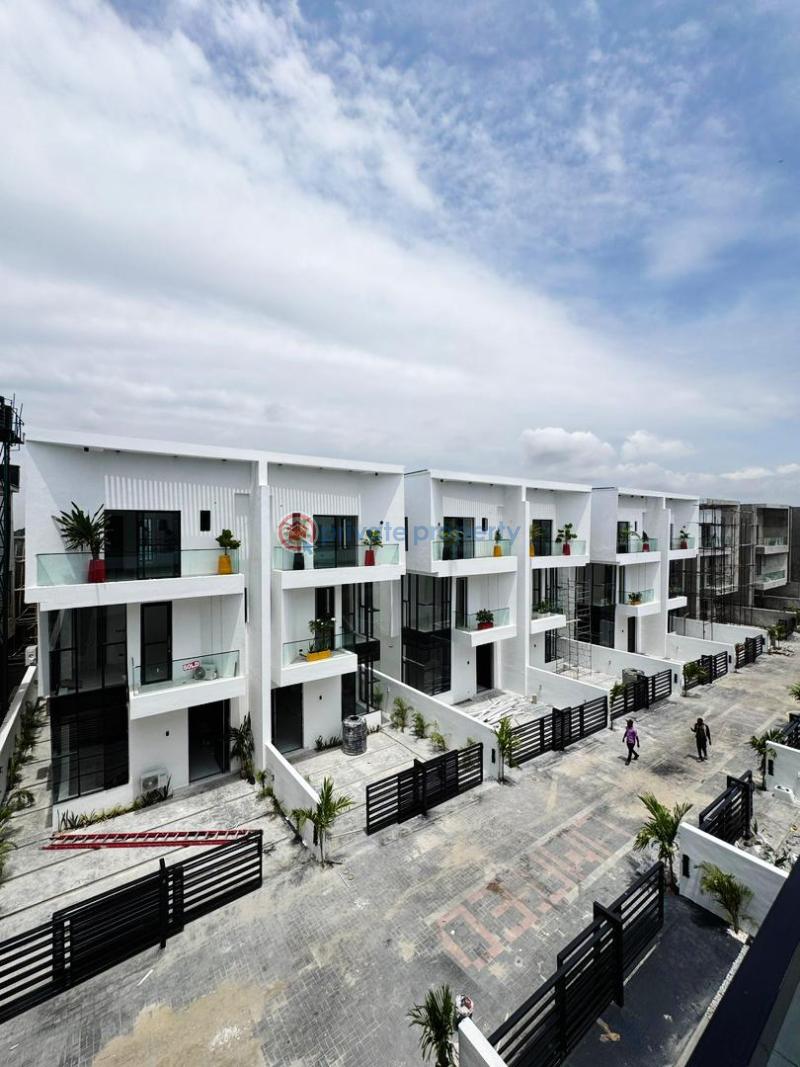 4 bedroom Semi detached Duplex For Sale Orchid Lekki Lagos - 6