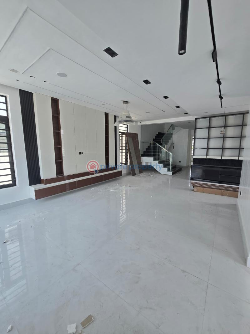 5 bedroom Duplex For Sale For The Discerning Buyer Who Understands That Luxury Is Not Just About Spending The Most, But About Securing The Right Home In The Right Location At The Right Price Lekki Phase 1 Lagos - 0