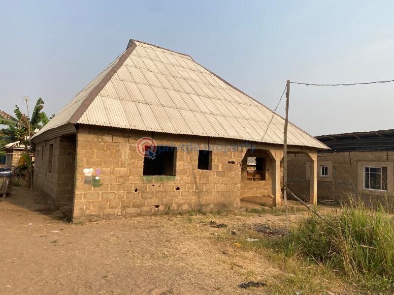 3 bedroom Detached Bungalow For Sale Sorobi, Obada Abeokuta. Abeokuta Ogun - 4