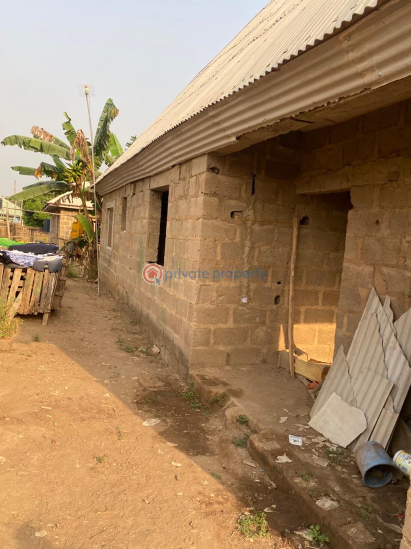 3 bedroom Detached Bungalow For Sale Sorobi, Obada Abeokuta. Abeokuta Ogun - 2
