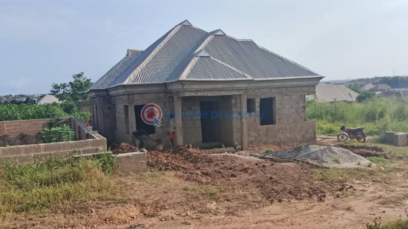 3 bedroom Detached Bungalow For Sale Jamoje, Omi Adio Apata Ibadan Oyo - 6