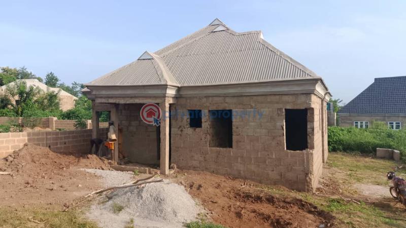 3 bedroom Detached Bungalow For Sale Jamoje, Omi Adio Apata Ibadan Oyo - 2